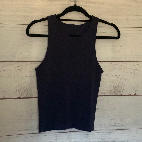 Fabletics 24/7 Skinny Pant and matching Tank - Picture 4 of 7